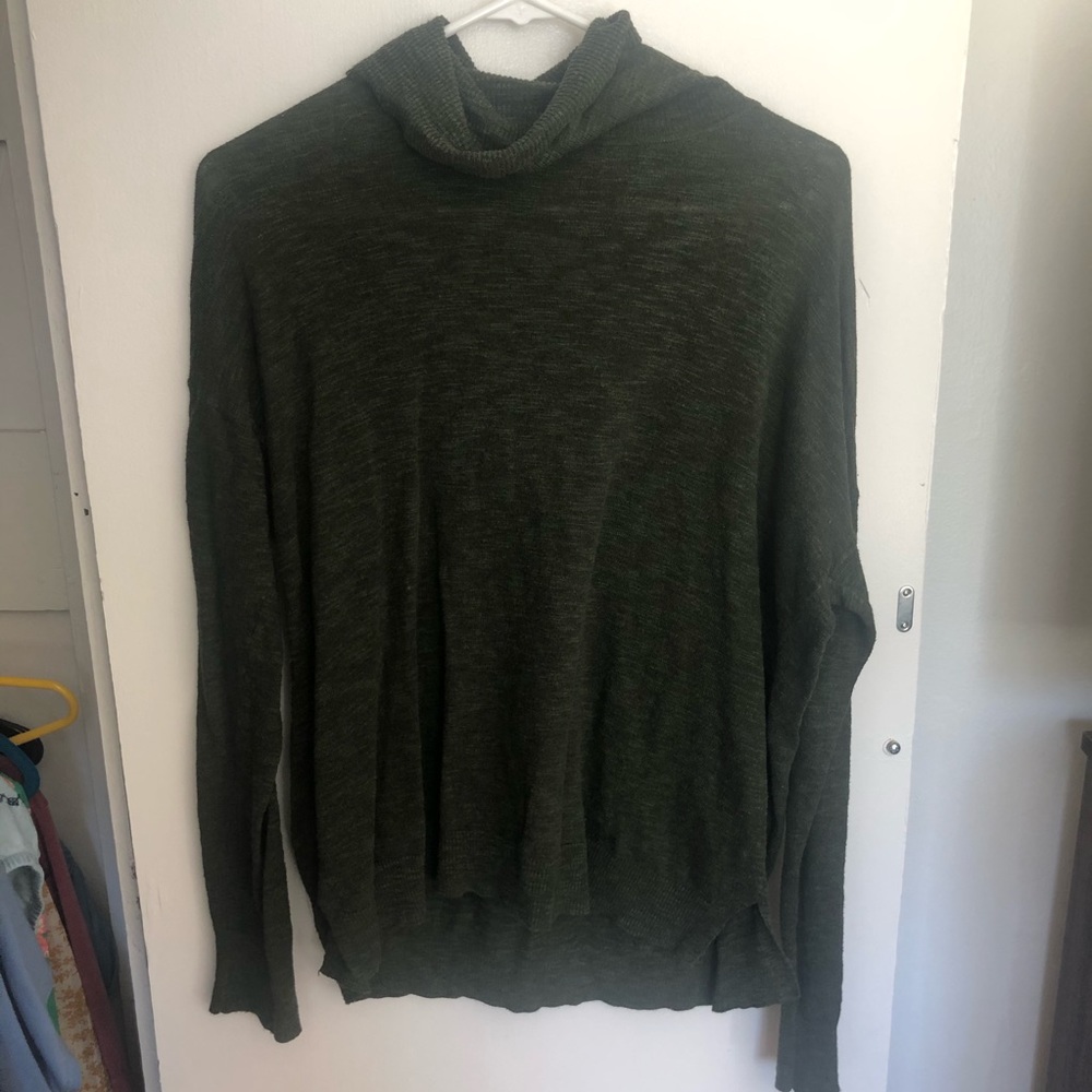 Green turtle neck
